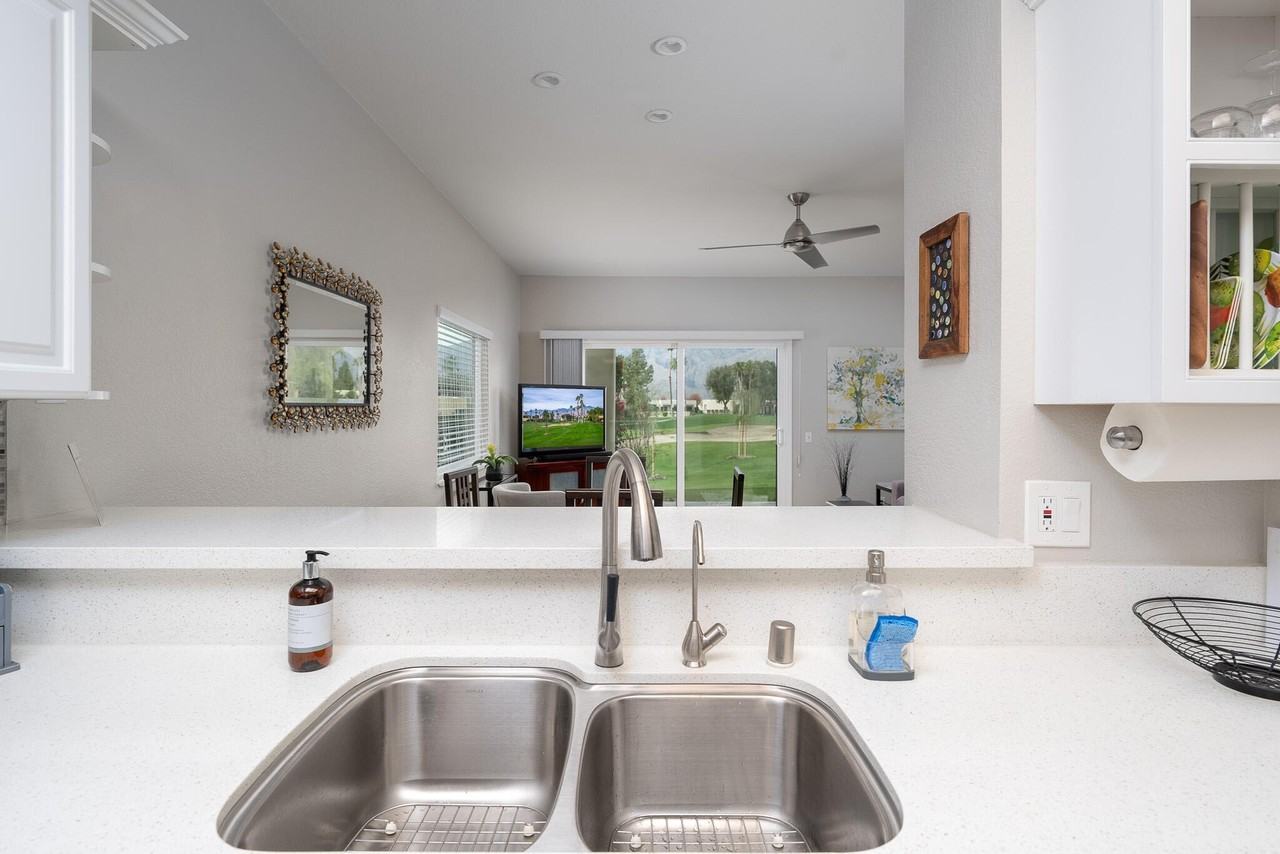 67463 Toltec Ct - Photo 5 of 21