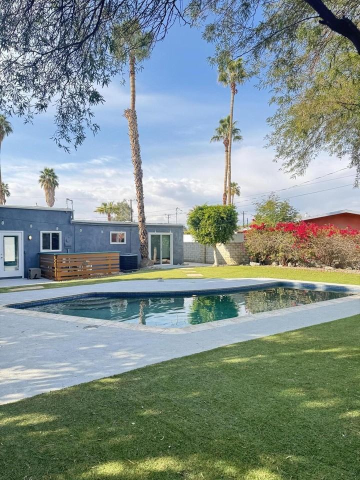 30620 Pauline Ave - Photo 2 of 28