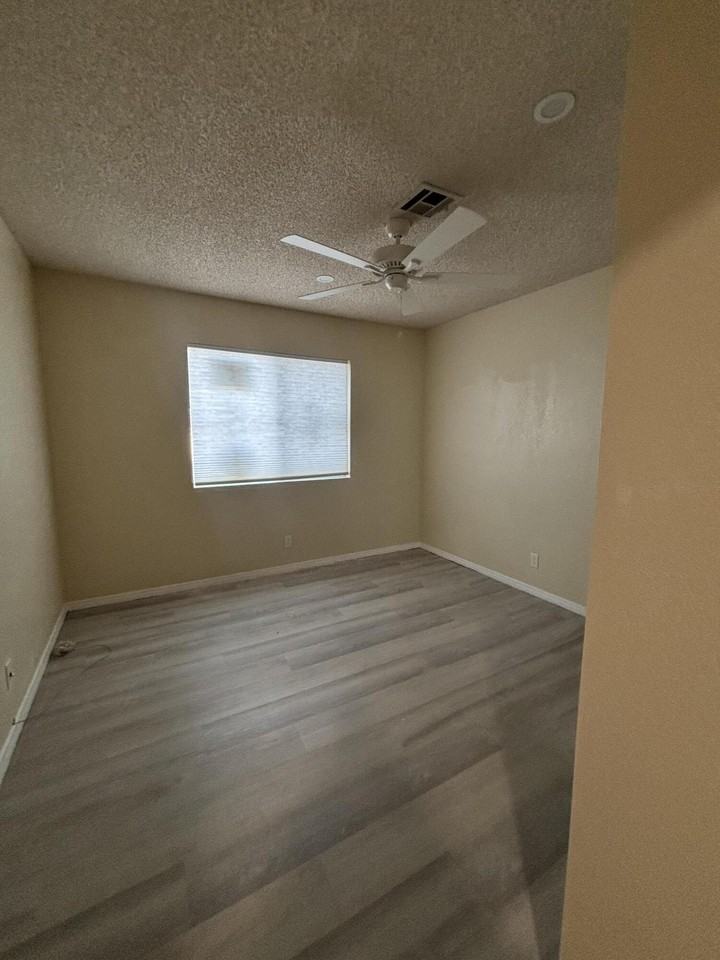 69145 Baristo Rd - Photo 5 of 6