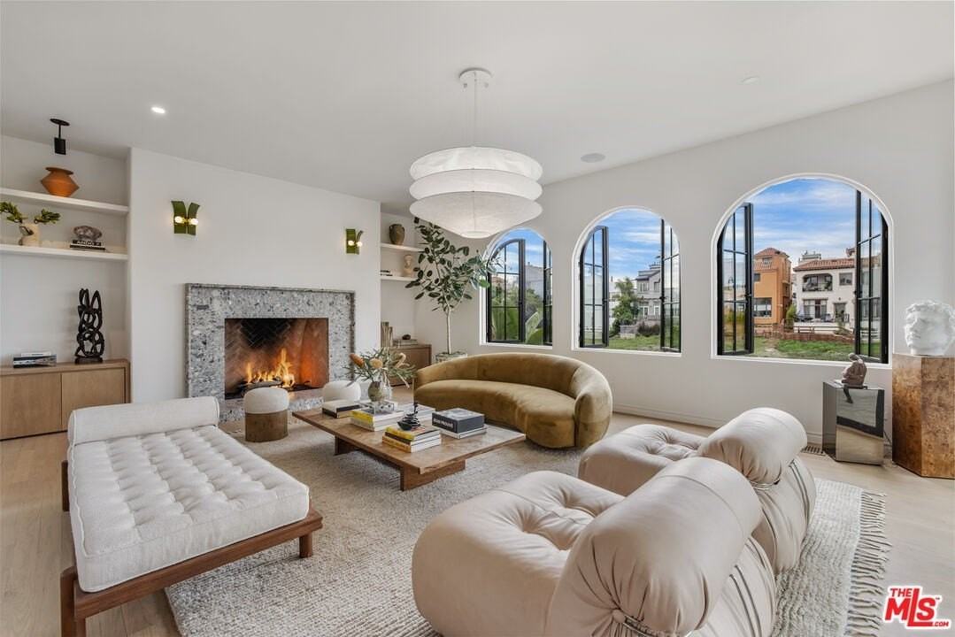 5201 Via Donte - Photo 4 of 50