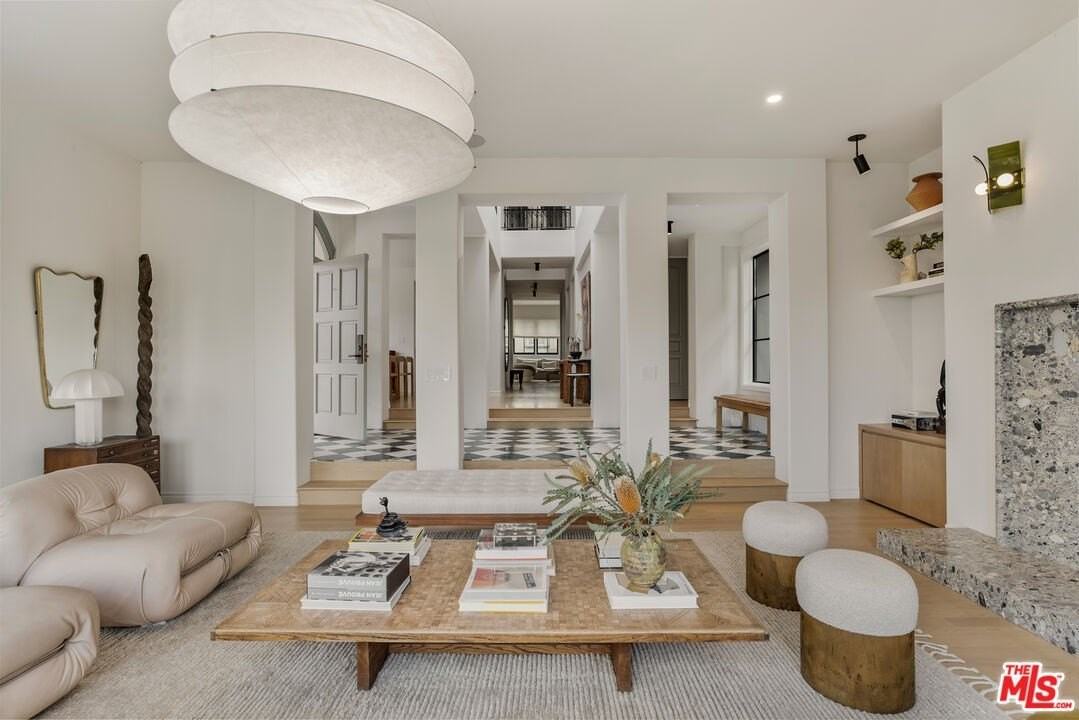 5201 Via Donte - Photo 6 of 50