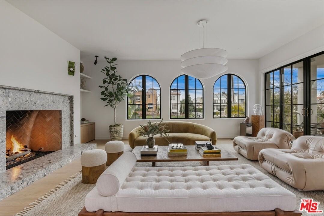 5201 Via Donte - Photo 7 of 50