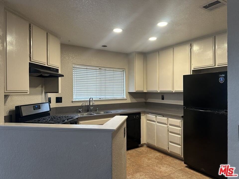 Willowcrest Ln - Photo 6 of 36