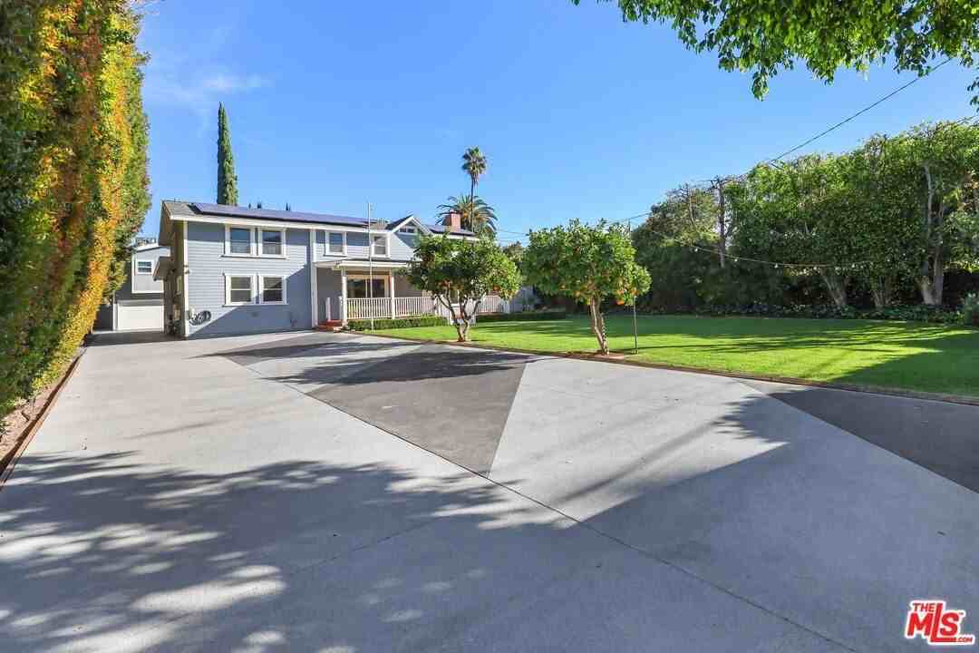 4744 Haskell Ave - Photo 4 of 50