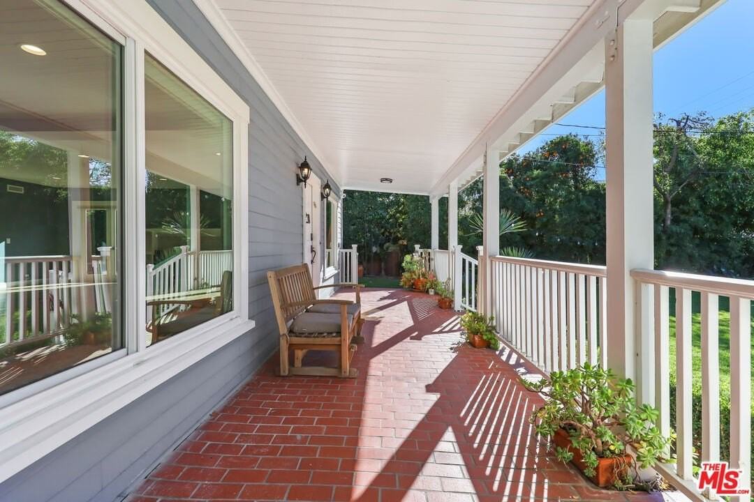 4744 Haskell Ave - Photo 7 of 50