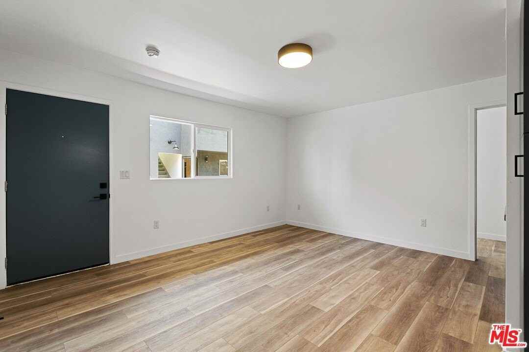 2922 Hauser Blvd Apt 2 #2 - Photo 5 of 16