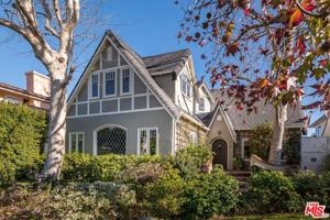 featured image of 427 12th St