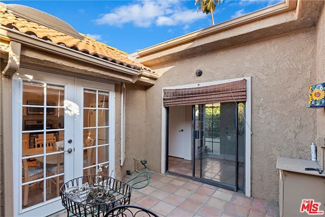 8 Las Cruces Ln - Photo 4 of 22