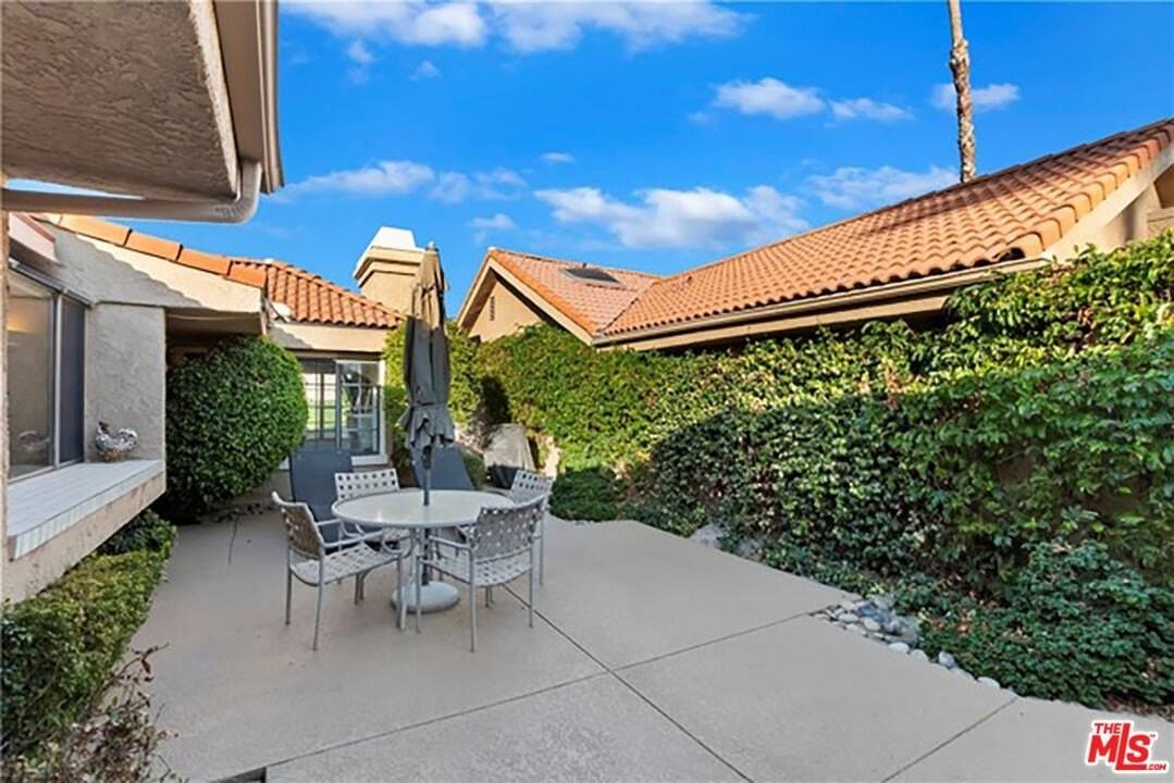 8 Las Cruces Ln - Photo 5 of 22