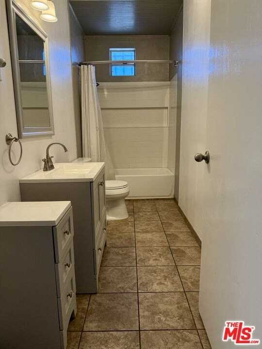 4153 Brighton Ave - Photo 7 of 8