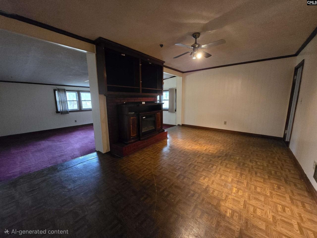 1707 Teakwood Ln - Photo 4 of 23