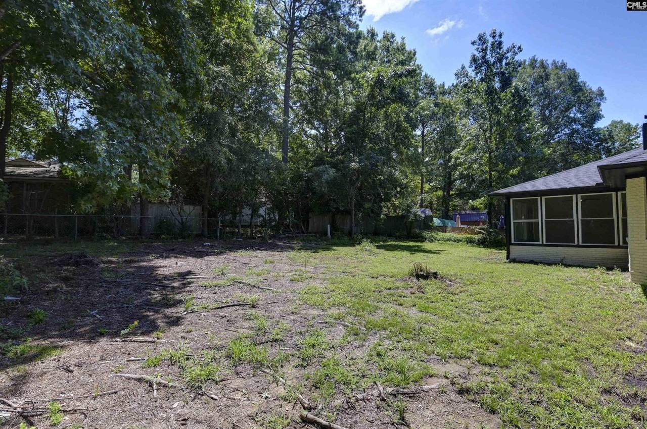 119 Wychwood Rd - Photo 4 of 40