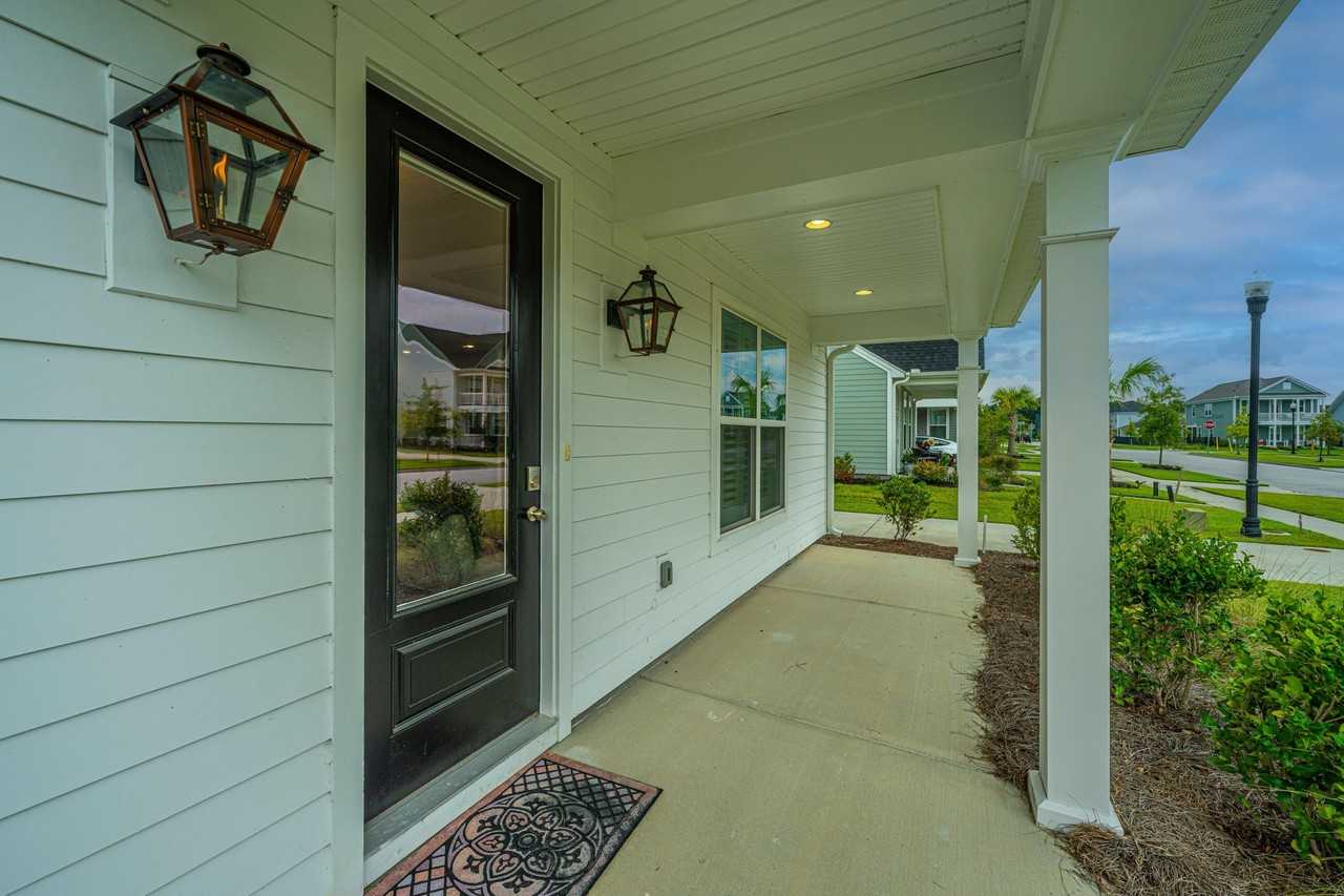 111 Hewitt St - Photo 6 of 33