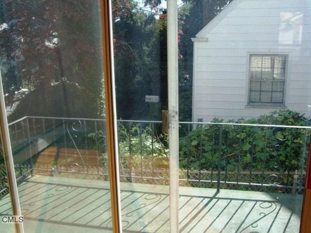 4 Elmwood St - Photo 4 of 16