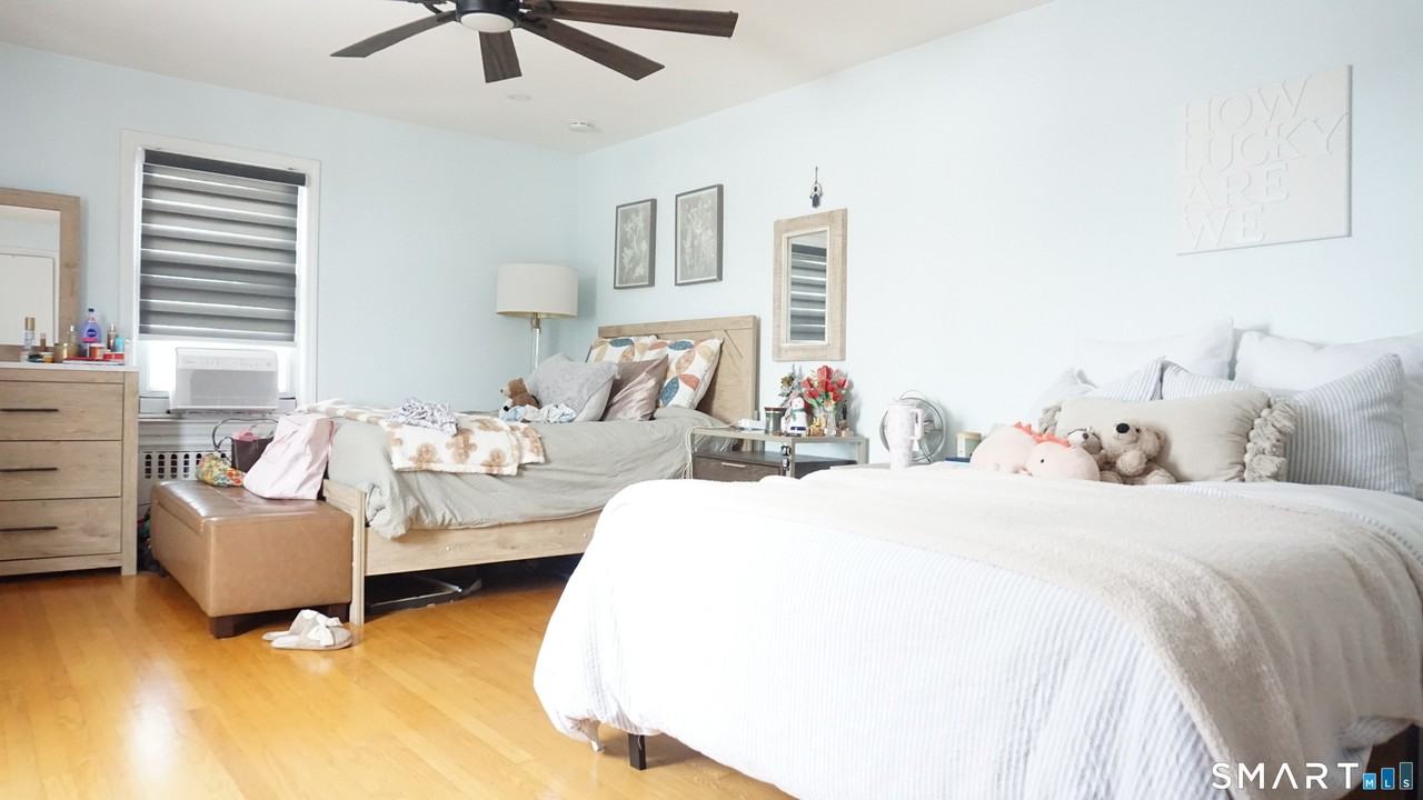 228 Jennings Rd - Photo 2 of 17