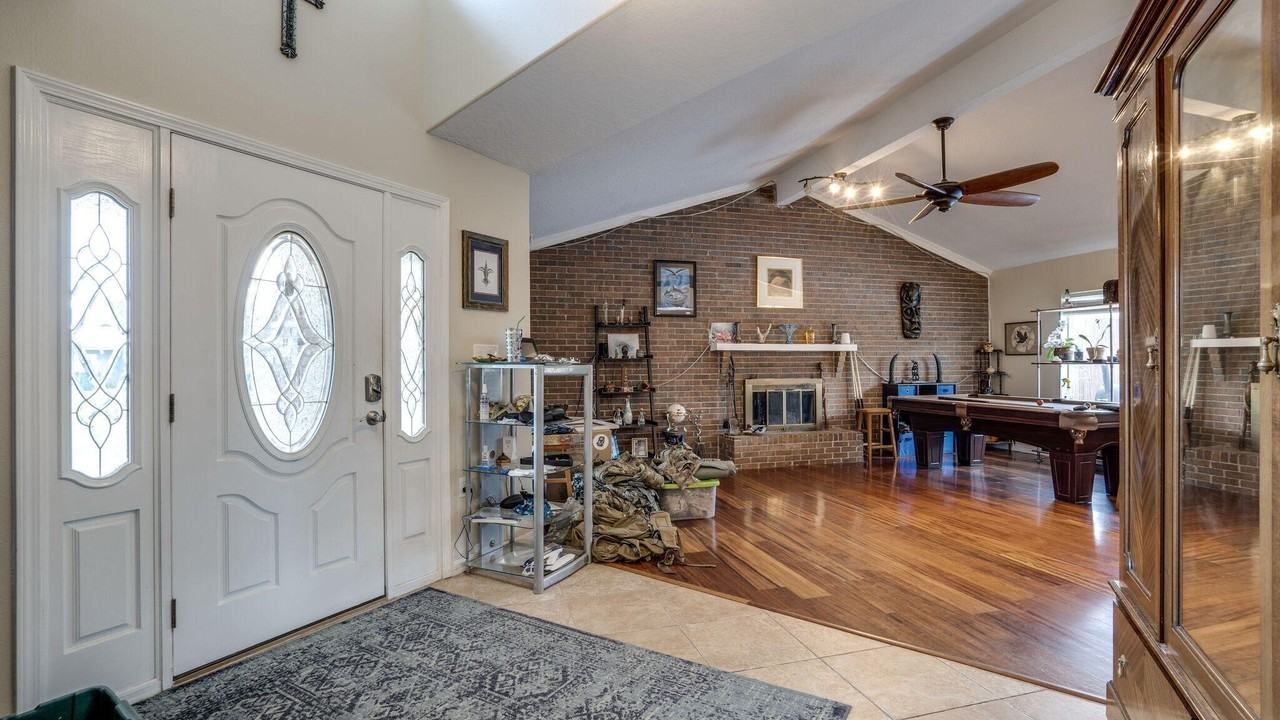 601 Ironwood Dr - Photo 5 of 32