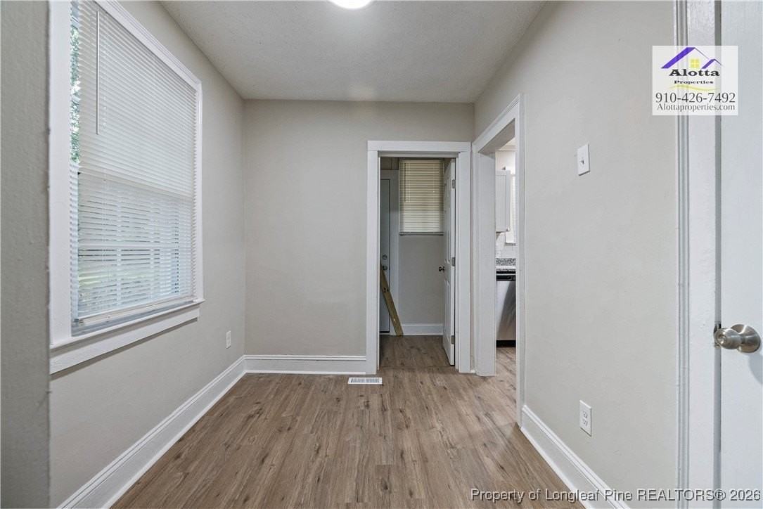 207 Windsor Dr - Photo 7 of 21