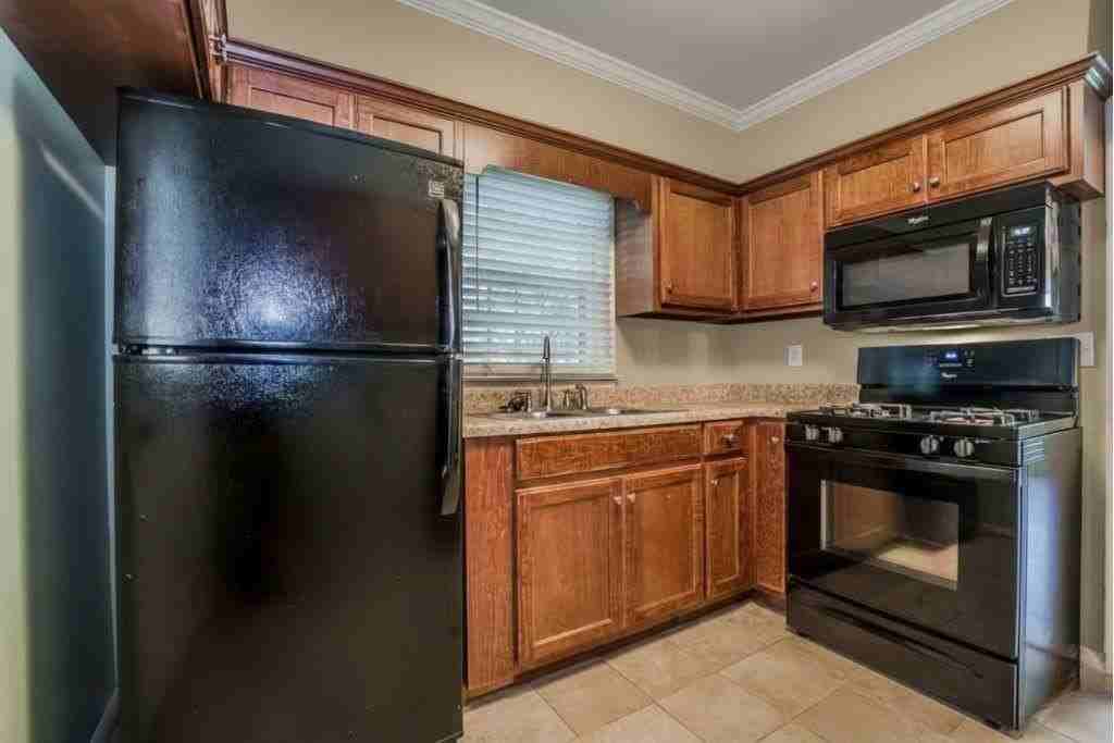 817 Gertrude Pl Nw - Photo 7 of 21