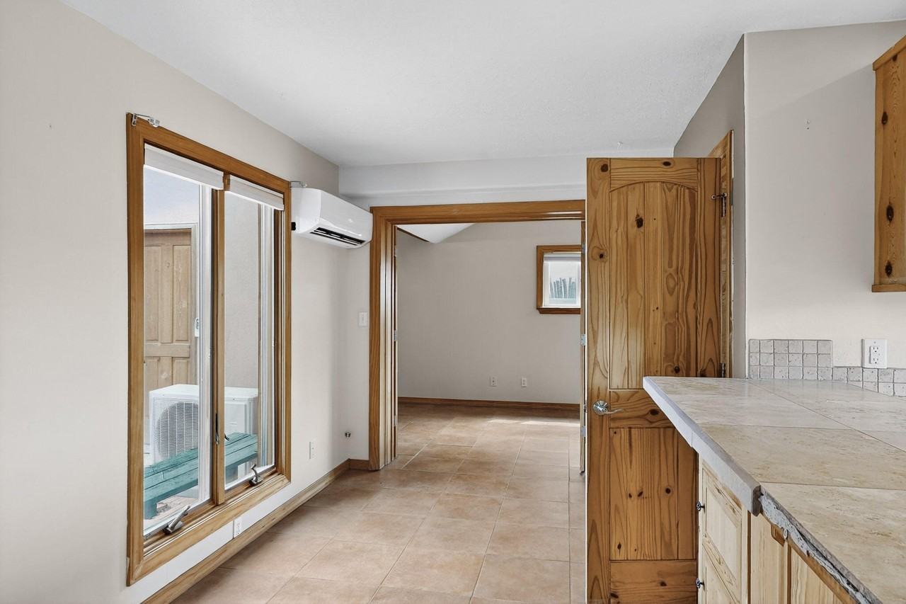 5515 Corrales Rd Unit B #B - Photo 7 of 34