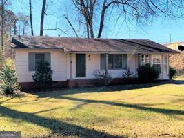 featured image of 208 Laurel Ln