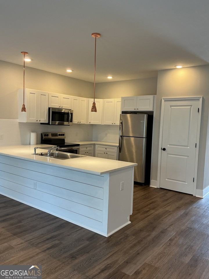 1005 Autumns Wood Cir E - Photo 5 of 12