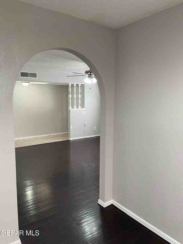 6721 El Parque Dr - Photo 4 of 50