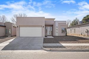 featured image of 444 Deserts Dr
