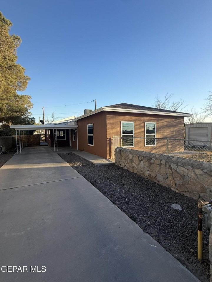 218 Easter Way - Photo 7 of 45