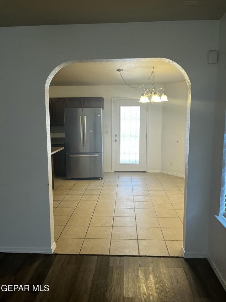 4029 Hueco Land Ln - Photo 4 of 27