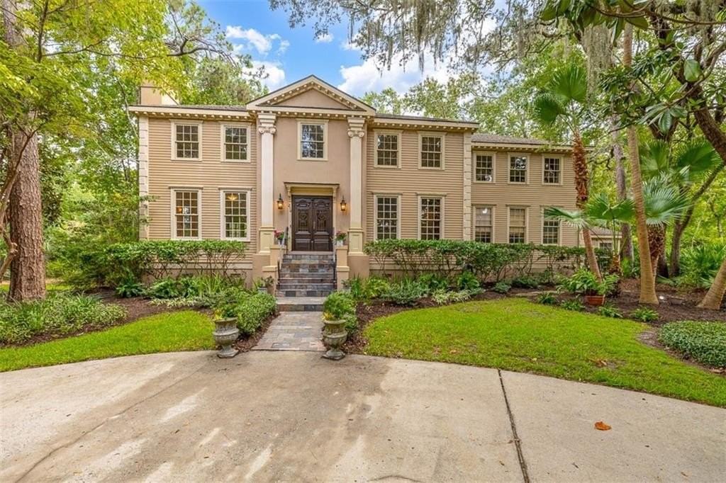 210 Settlers Rd - Photo 2 of 50