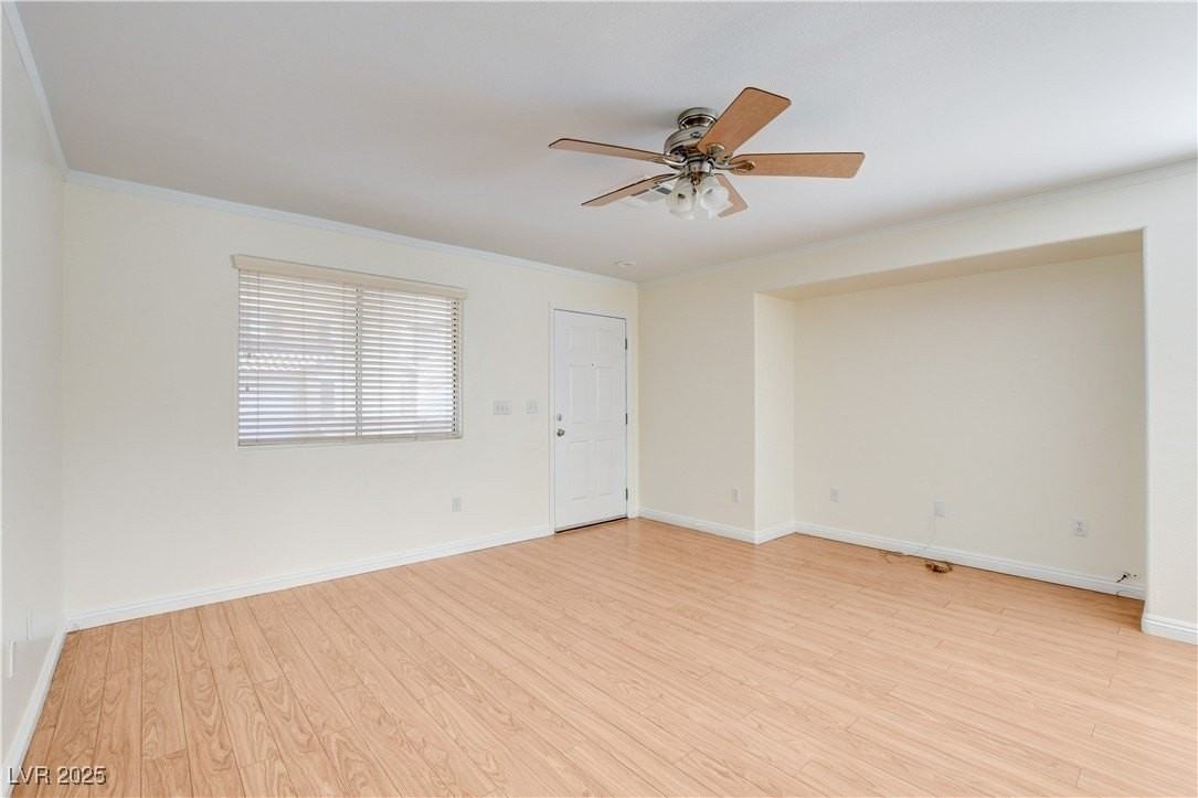 8233 Amphora St - Photo 6 of 50