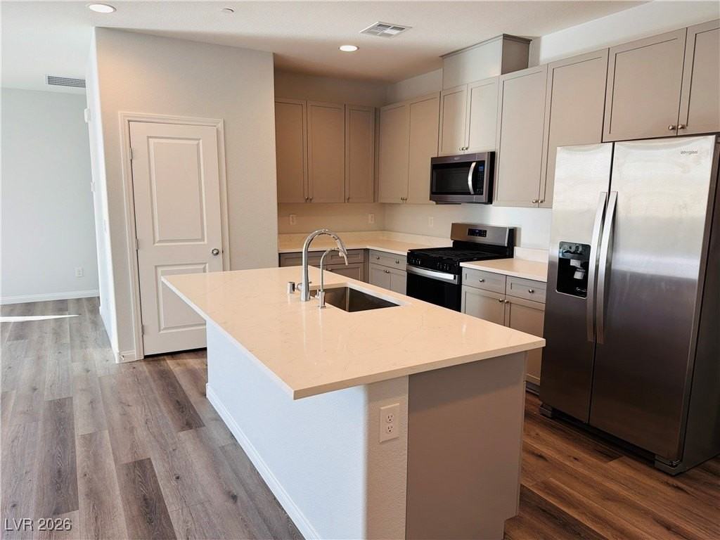 817 Cottonwood Hill Pl - Photo 2 of 7