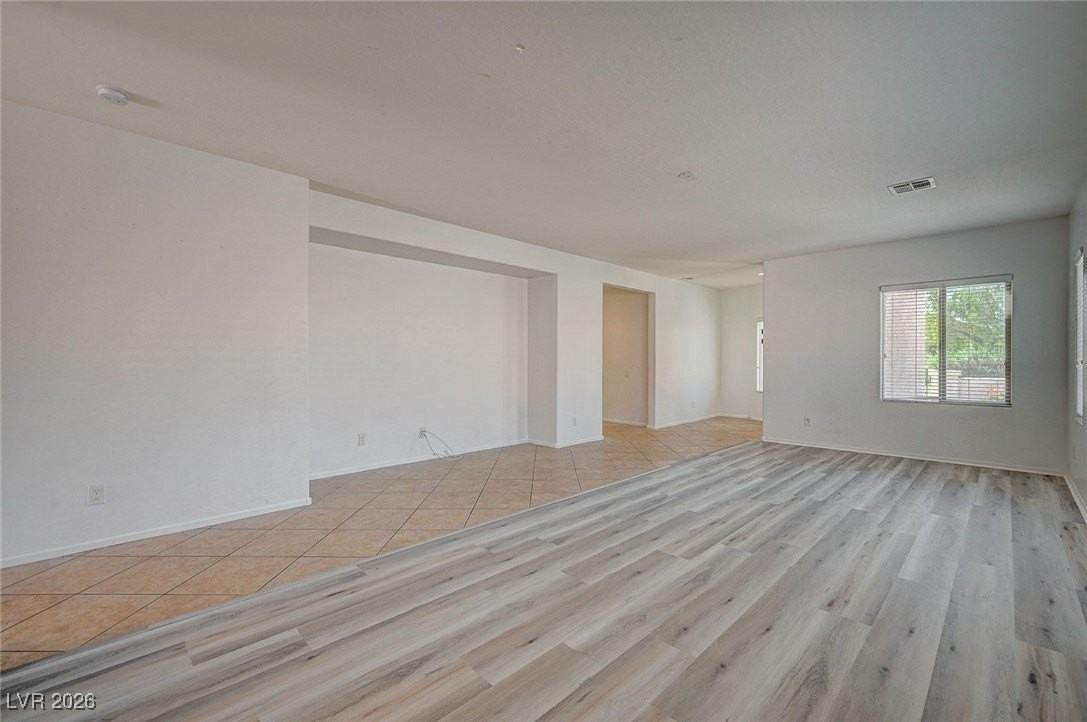 2624 Rue Toulouse Ave - Photo 3 of 36