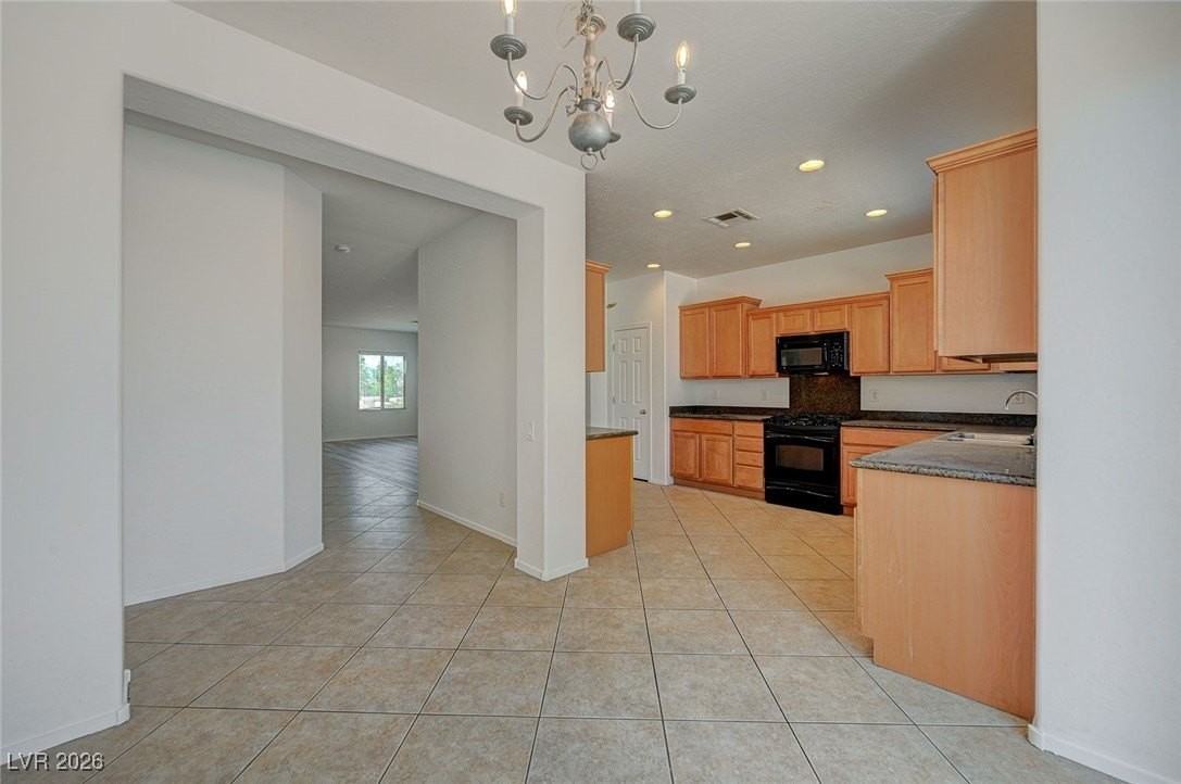 2624 Rue Toulouse Ave - Photo 7 of 36