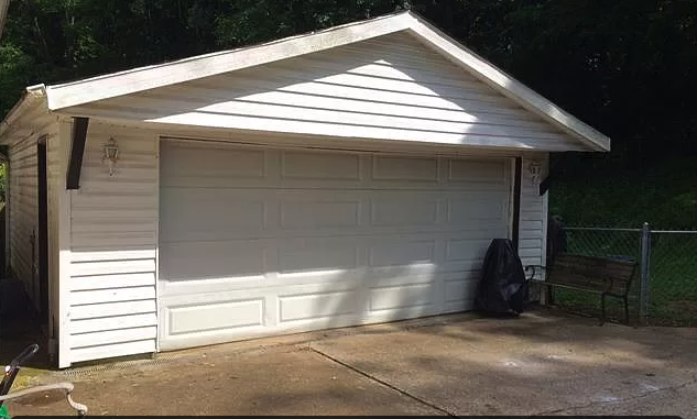 1460 Snell Blvd #1 - Photo 2 of 10