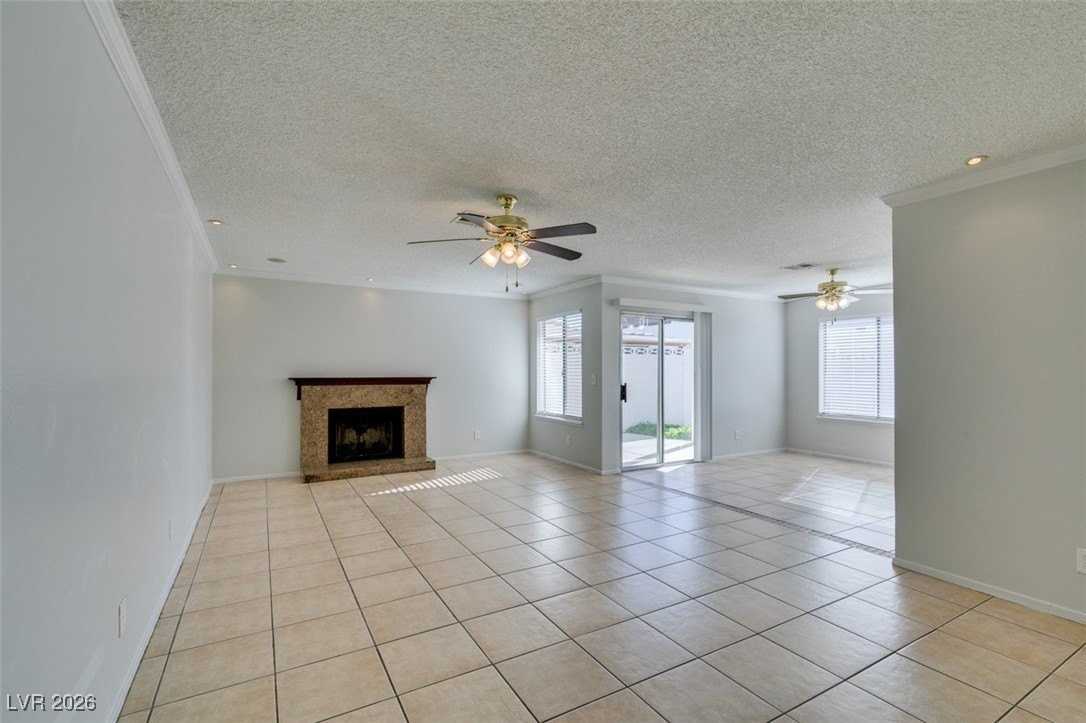 6391 Chisos Dr - Photo 6 of 39