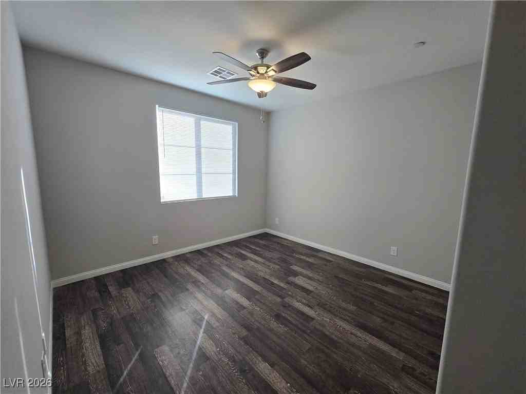 1362 Reef Point Ave - Photo 4 of 29