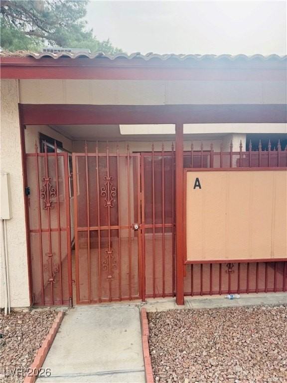 417 N Lamb Blvd #A - Photo 2 of 10