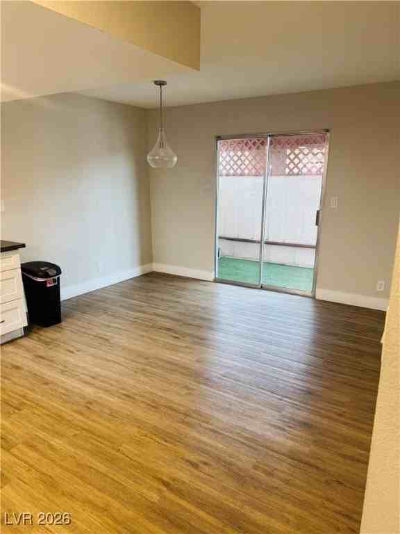 417 N Lamb Blvd #A - Photo 4 of 10