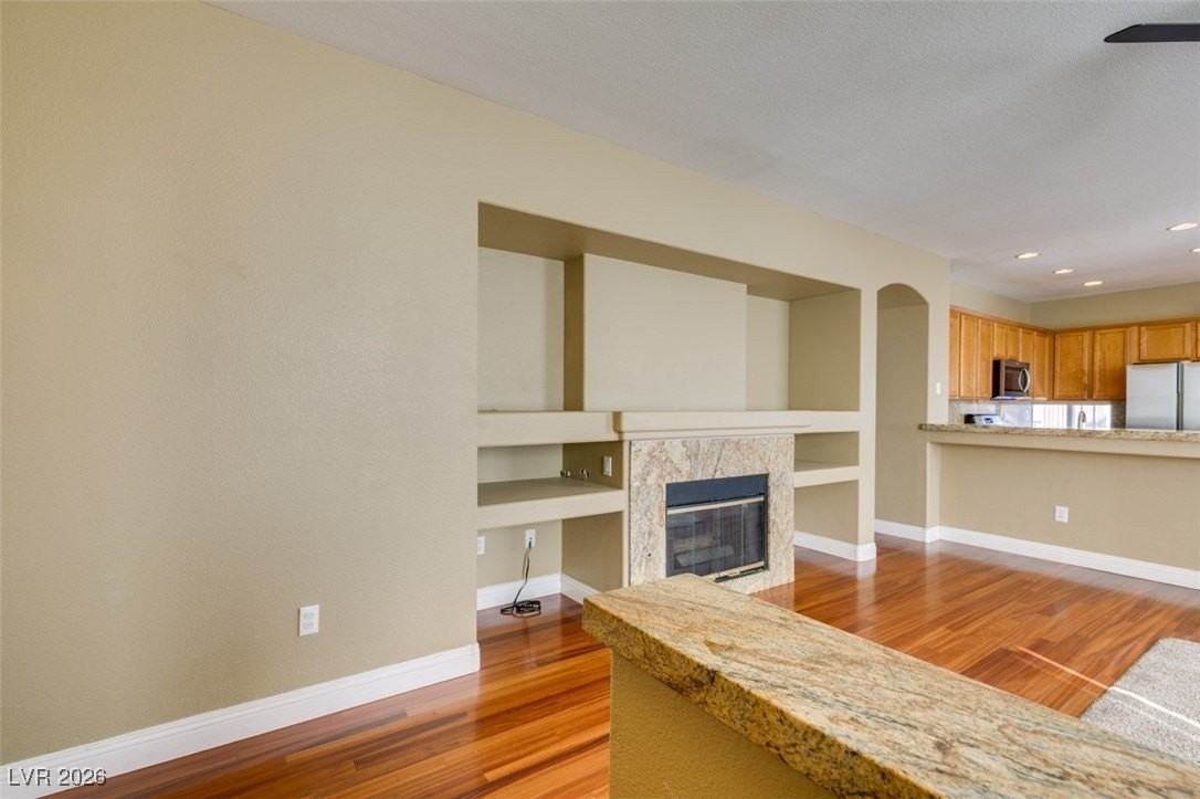 2676 Country Mile Dr - Photo 3 of 39