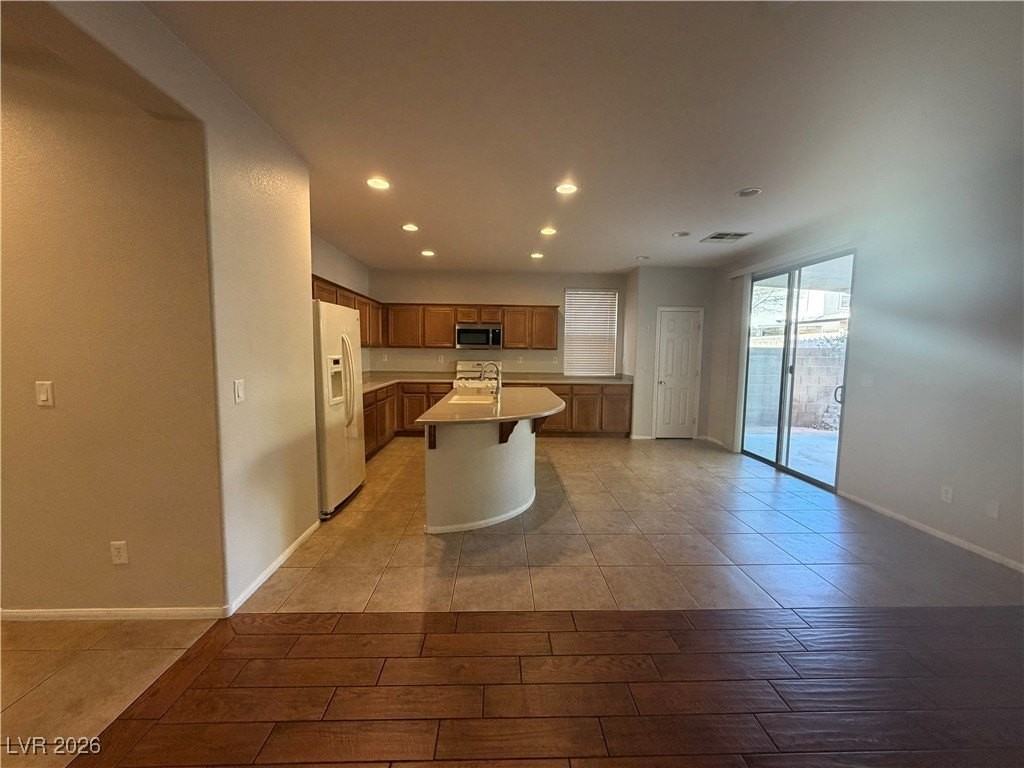 4348 Desert Home Ave - Photo 6 of 34