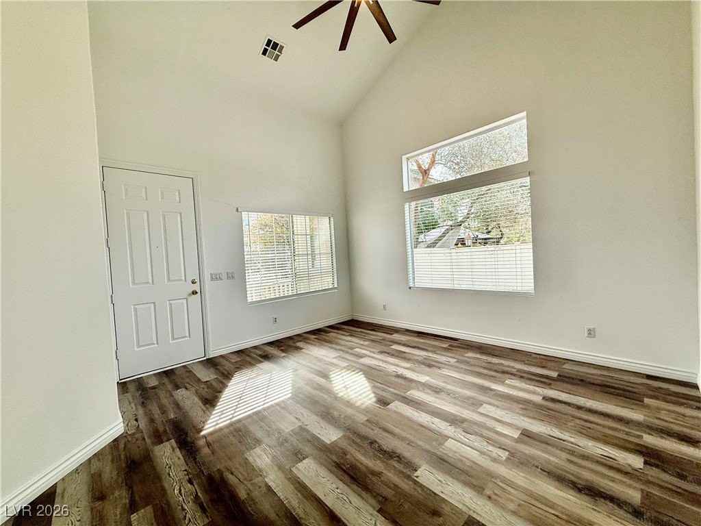 10337 Adams Chase St - Photo 4 of 26