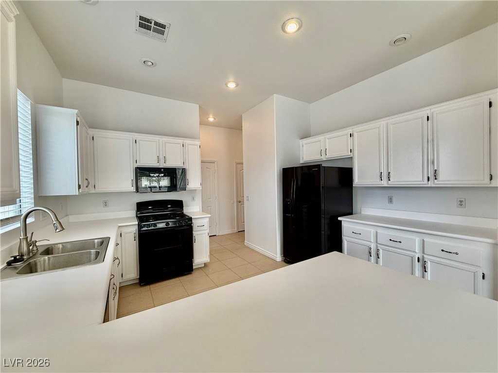 10337 Adams Chase St - Photo 6 of 26