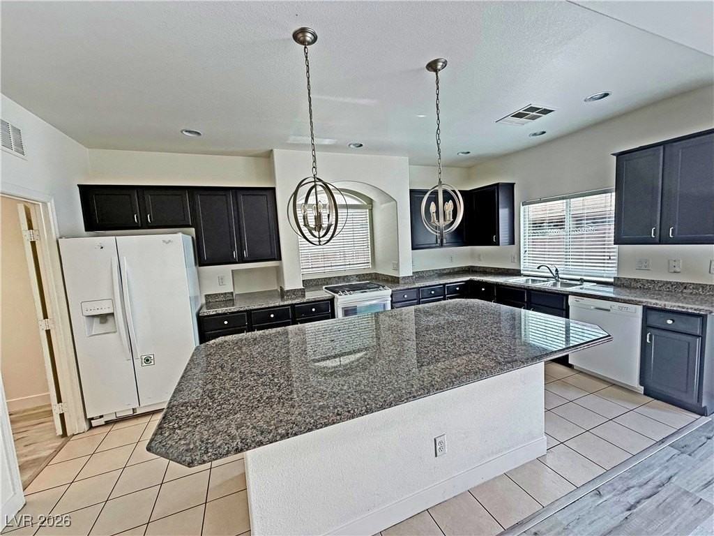 6577 Mountain Spirit Ct - Photo 5 of 50