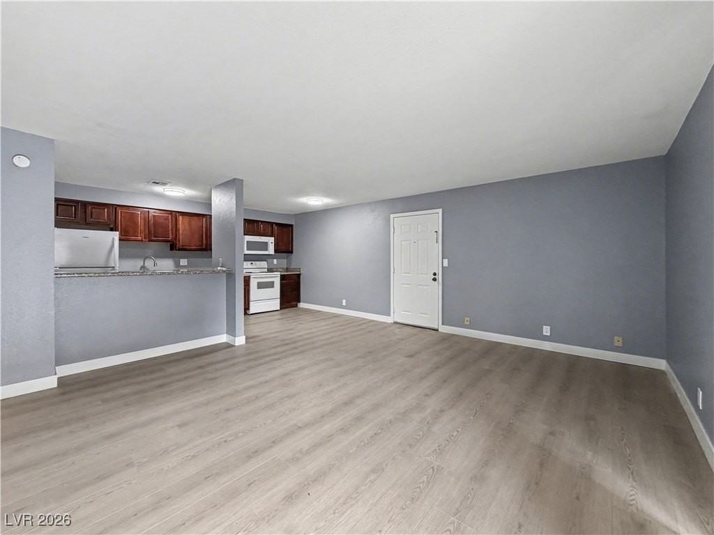 5141 River Glen Dr #156 - Photo 2 of 12