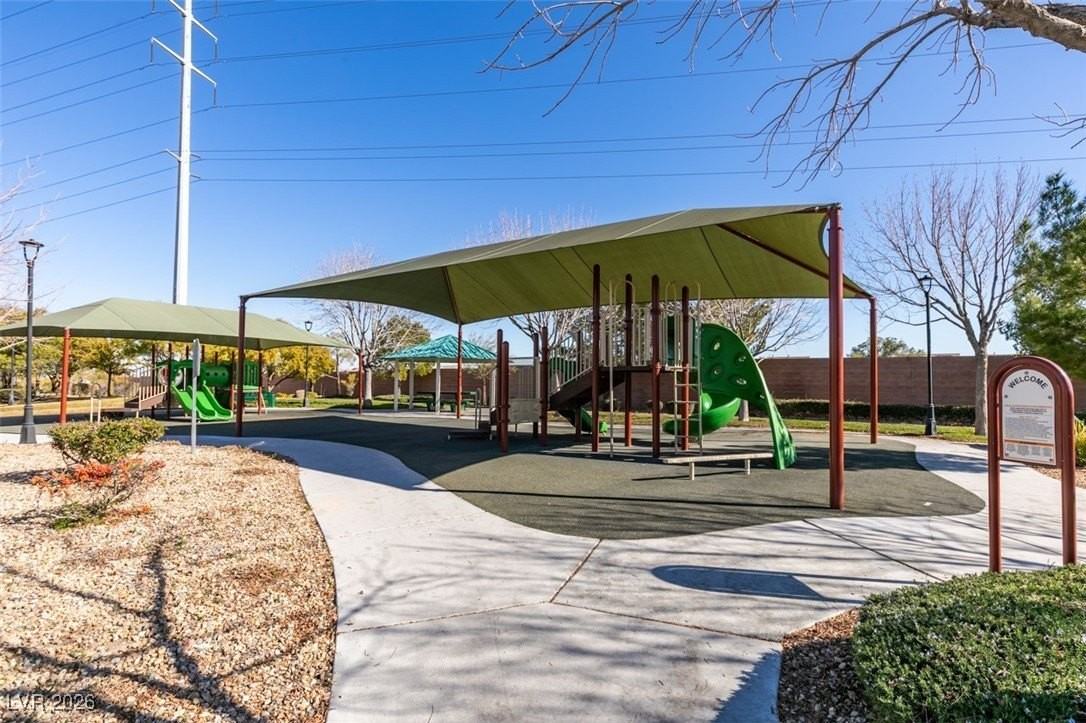 5410 Coral Ribbon Ave - Photo 3 of 45