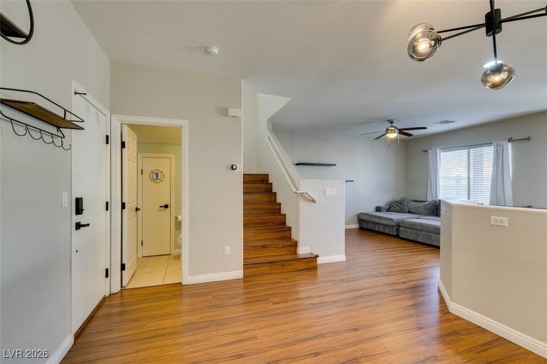 5410 Coral Ribbon Ave - Photo 4 of 45