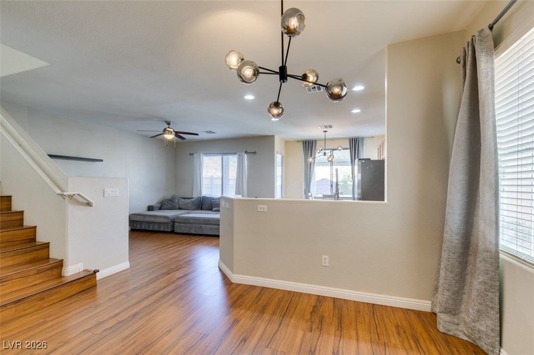 5410 Coral Ribbon Ave - Photo 5 of 45