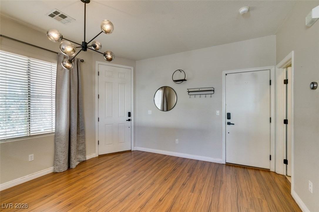 5410 Coral Ribbon Ave - Photo 7 of 45