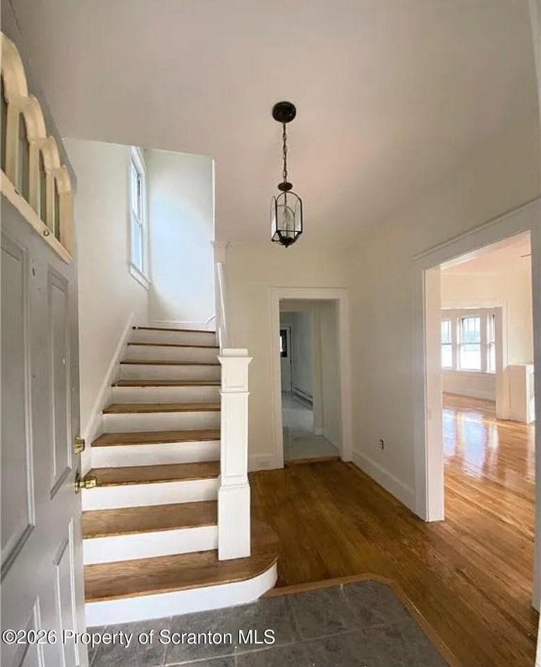 24 Stafford Ave - Photo 2 of 11